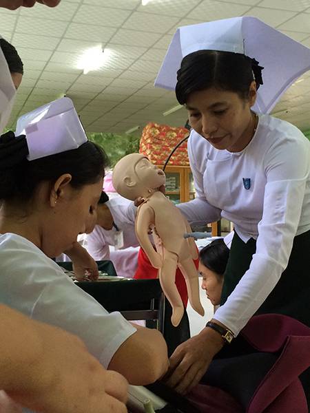 jhpiego-helps-train-next-generation-of-midwives-in-myanmar-hub