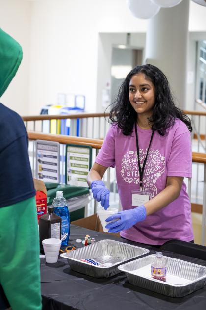 A volunteer at the Maryland Science Olympiad