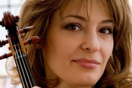 Irina Muresanu, violin