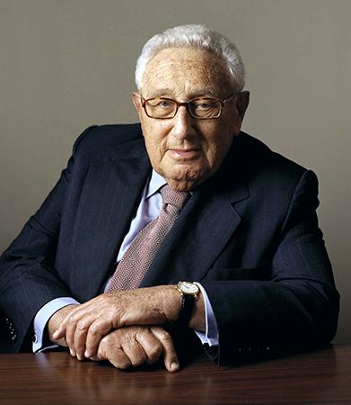 new johns hopkins global affairs center to honor henry kissinger