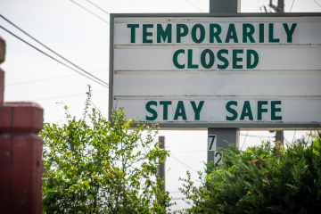 A sign that reads: Temporarily closed stay safe