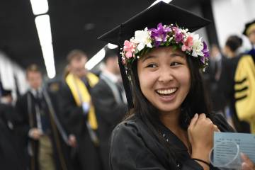 Students prepare for Commencement