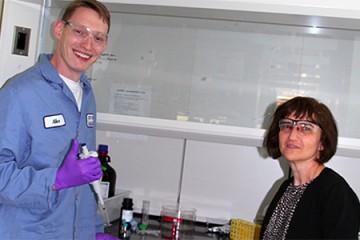 Graduate student Alexander Komin (left) and materials scientist Kalina Hristova.
