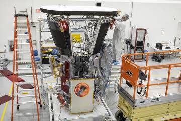 Scientist assembles the Parker Solar Probe