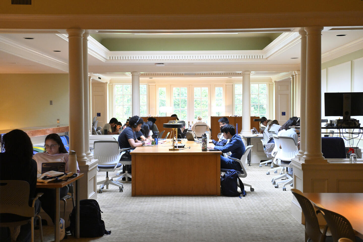 Students gather in the MSE Library Annex