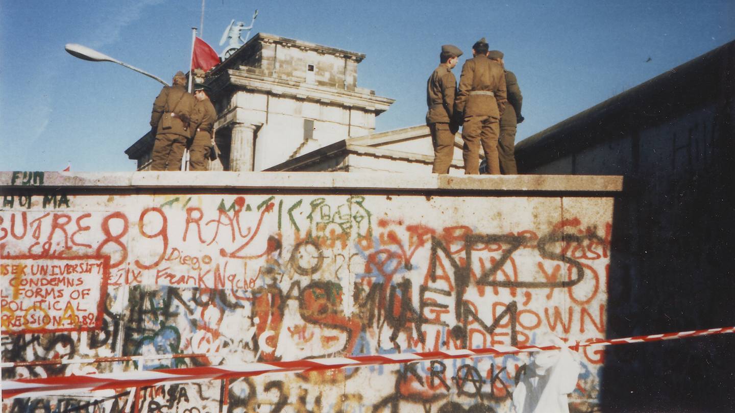 The rise and accidental fall of the Berlin Wall | Hub