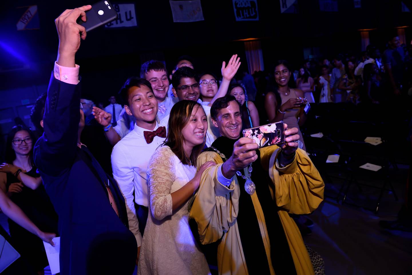 Daniels snaps a selfie with students Daniels snaps a selfie with students
