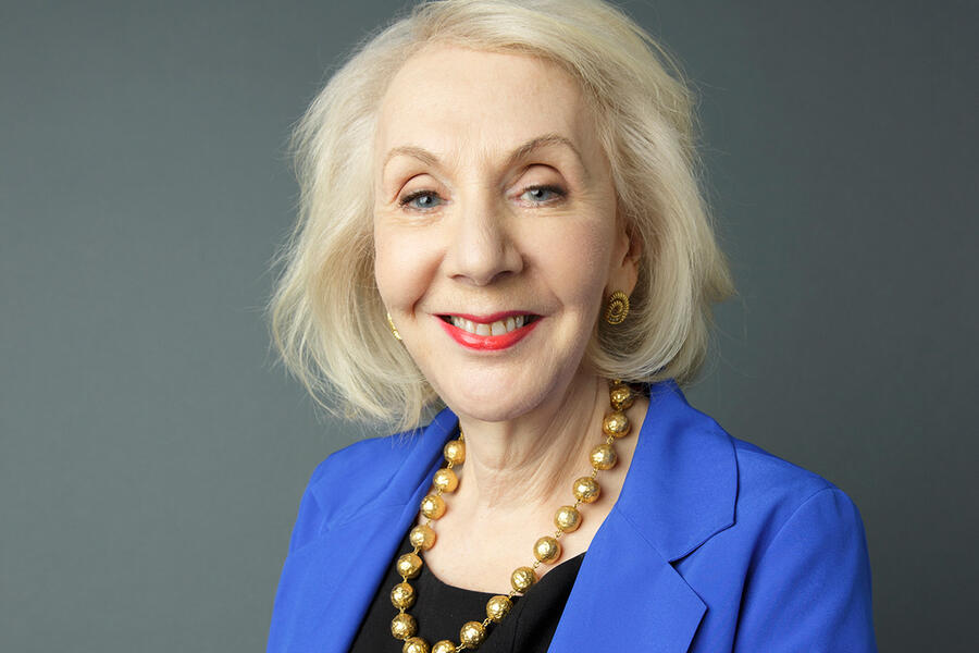 Myrna Blyth