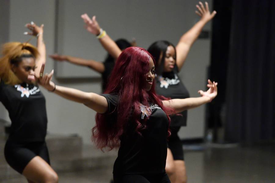 Students perform at second annual Black Heritage Showcase