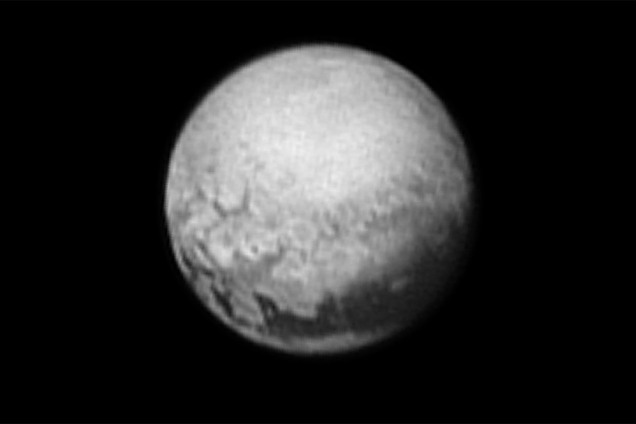 Pluto geology in New Horizons image