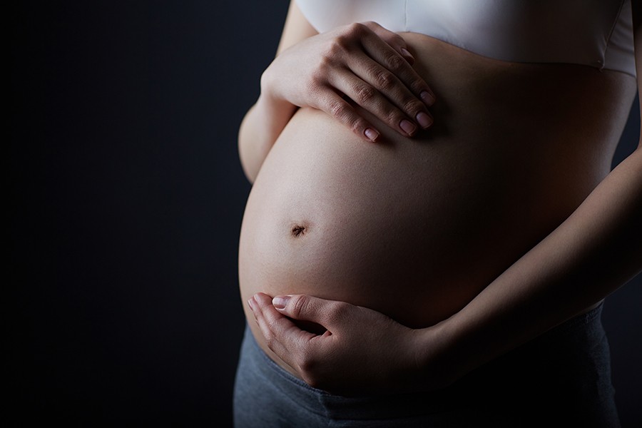 Too much folate in pregnant women increases autism risk ...