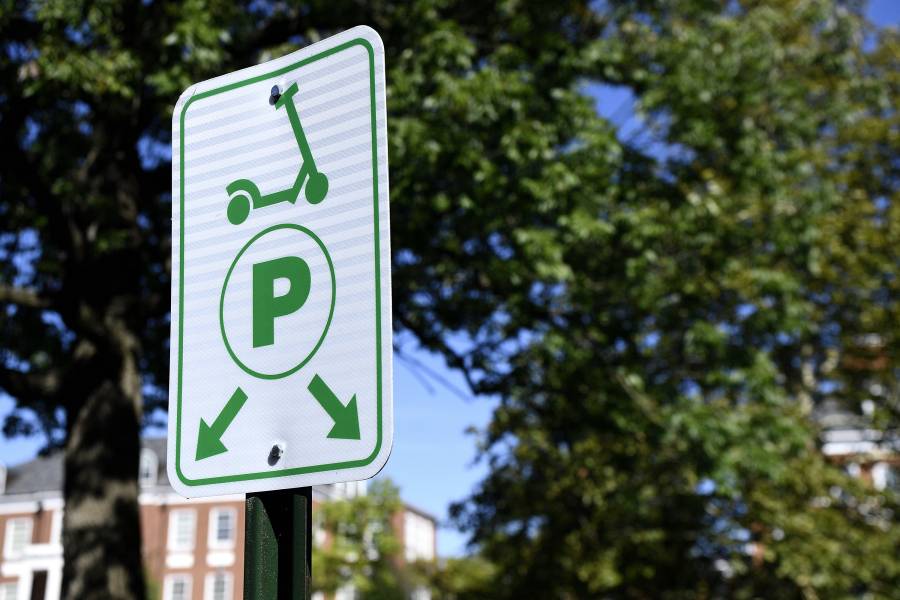 A scooter parking sign