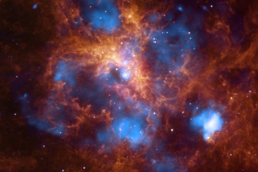 Red and blue cosmic dust