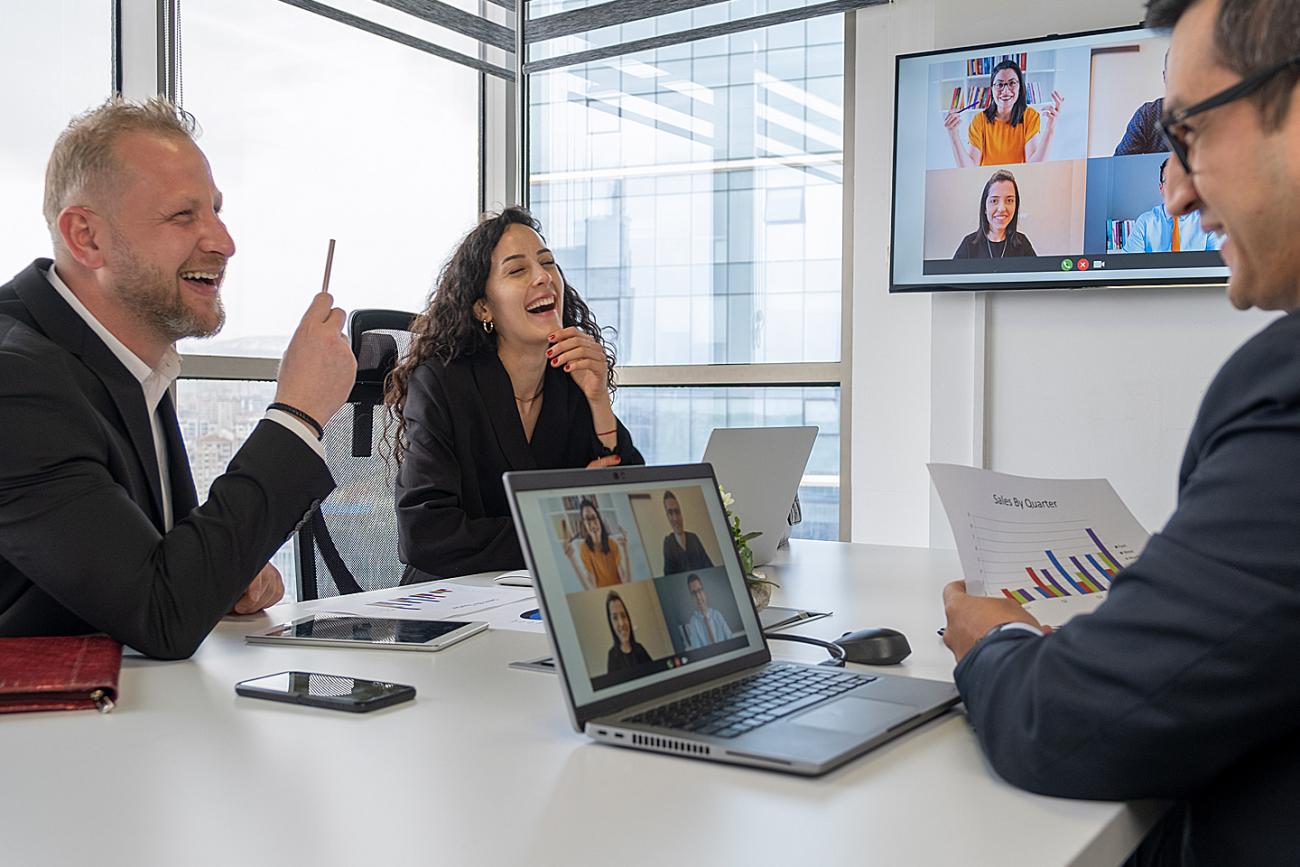 Does Your Team Include Hybrid Workers Hub Does Your Team Include Hybrid Workers Hub