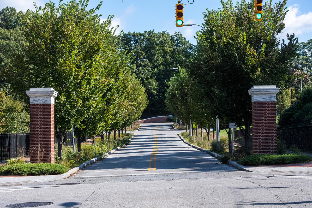 jhu.edu - Hub staff report - Construction of data science buildings to close Wyman Park Drive entrance to vehicles beginning in early January