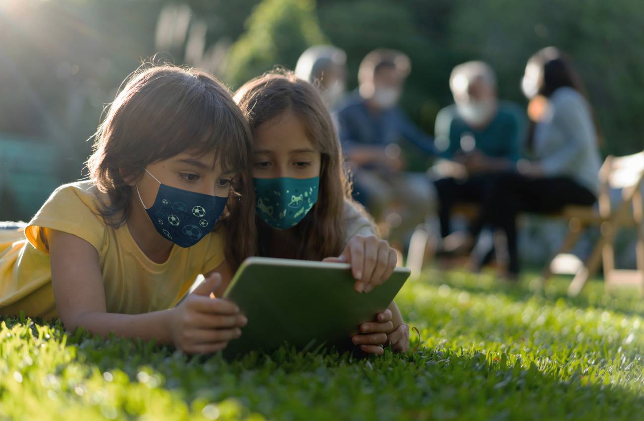 Vaccinated parents, unvaccinated kids | Hub
