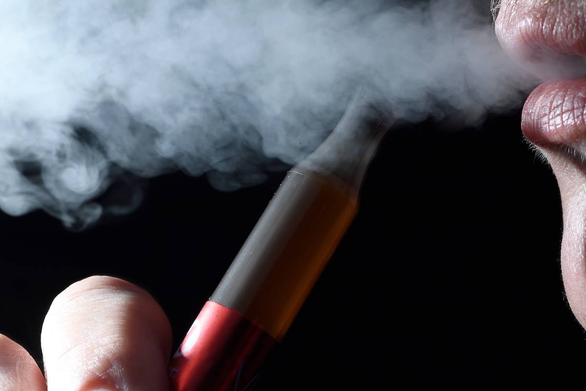 Johns Hopkins researchers find thousands of unknown chemicals in electronic  cigarettes