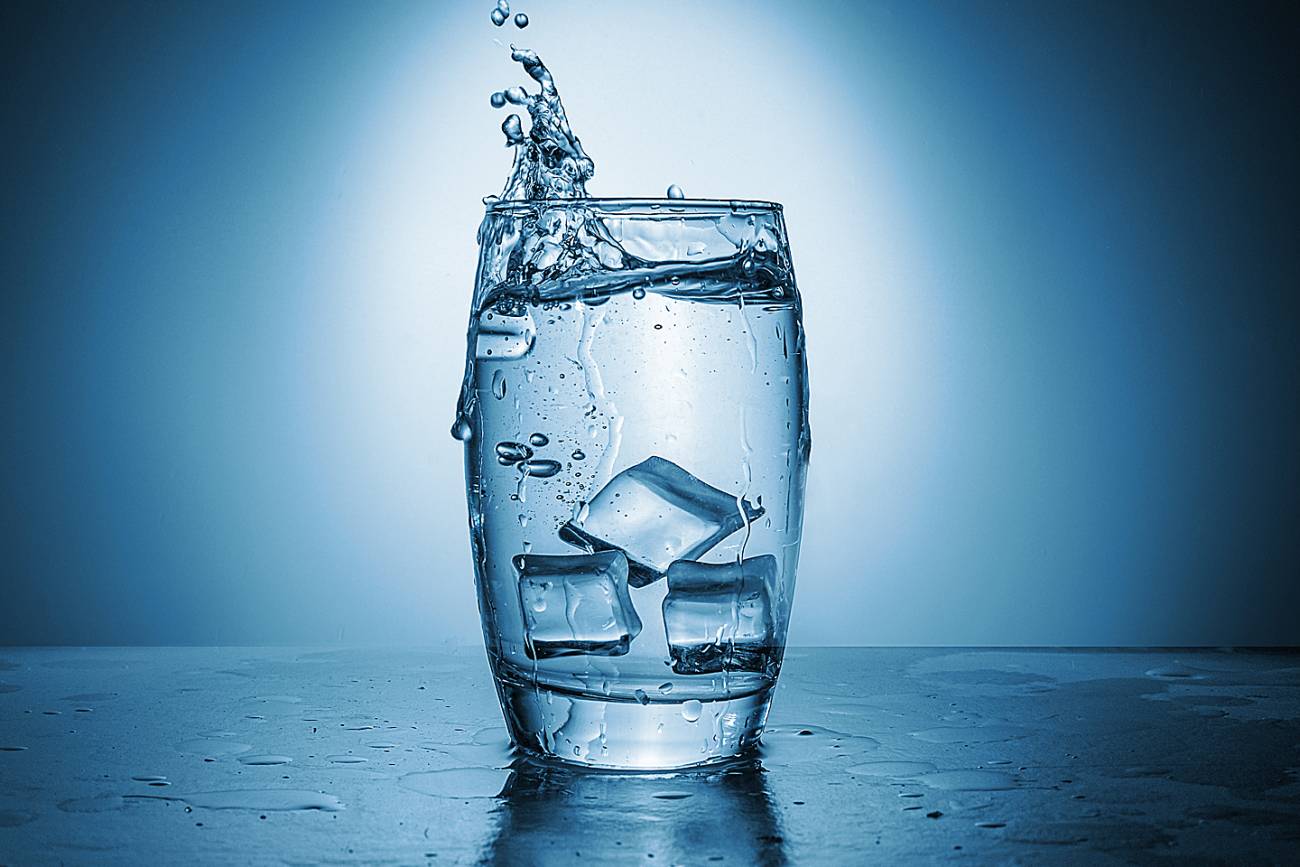 Why You Should Drink A Glass Of Water Right Now Hub