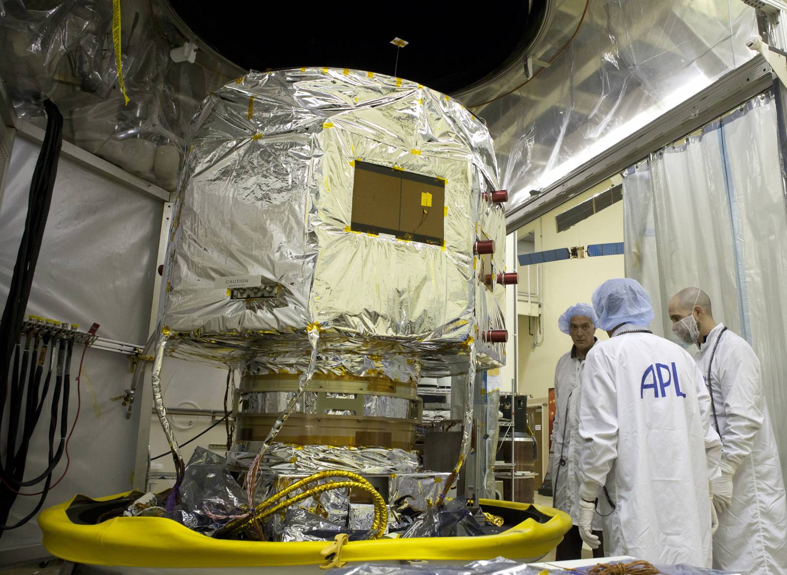 Van Allen Probes prepare for final descent into Earth's atmosphere Hub